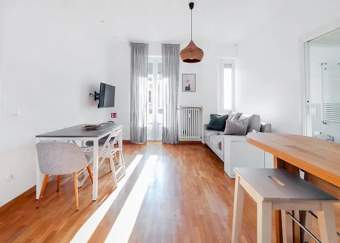 Da Vinci Suite - With Balcony In Design District - Tortona Area