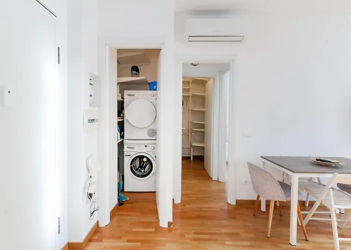 Da Vinci Suite - With Balcony In Design District - Tortona Area